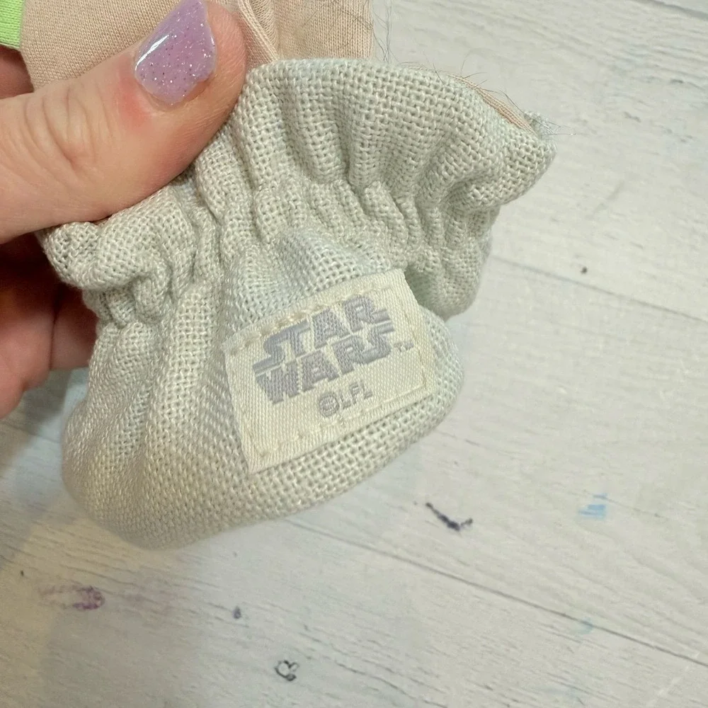 Ro + Me By Robeez Star Wars precious cargo grogu snap baby‎ booties 6-12 months